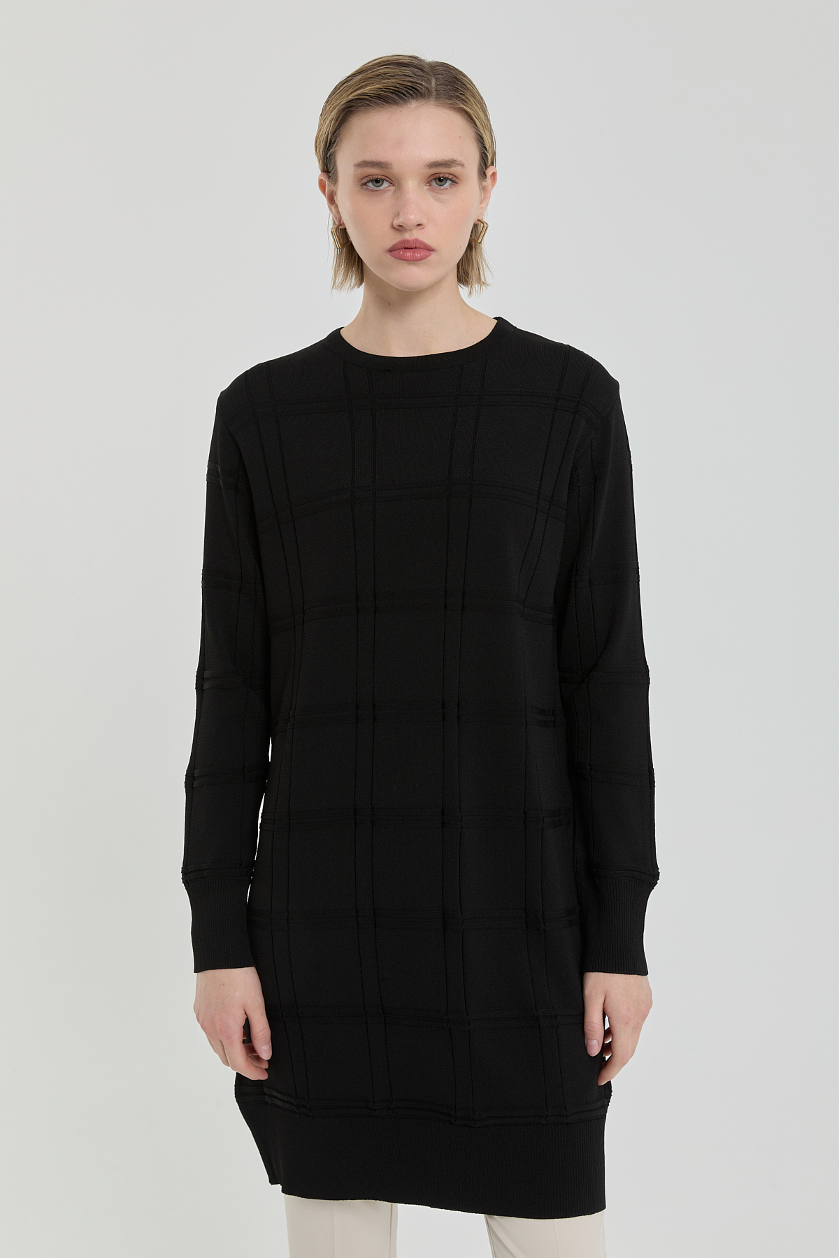 Nihan Kendinden Desenli Rayon Triko Tunik  Siyah