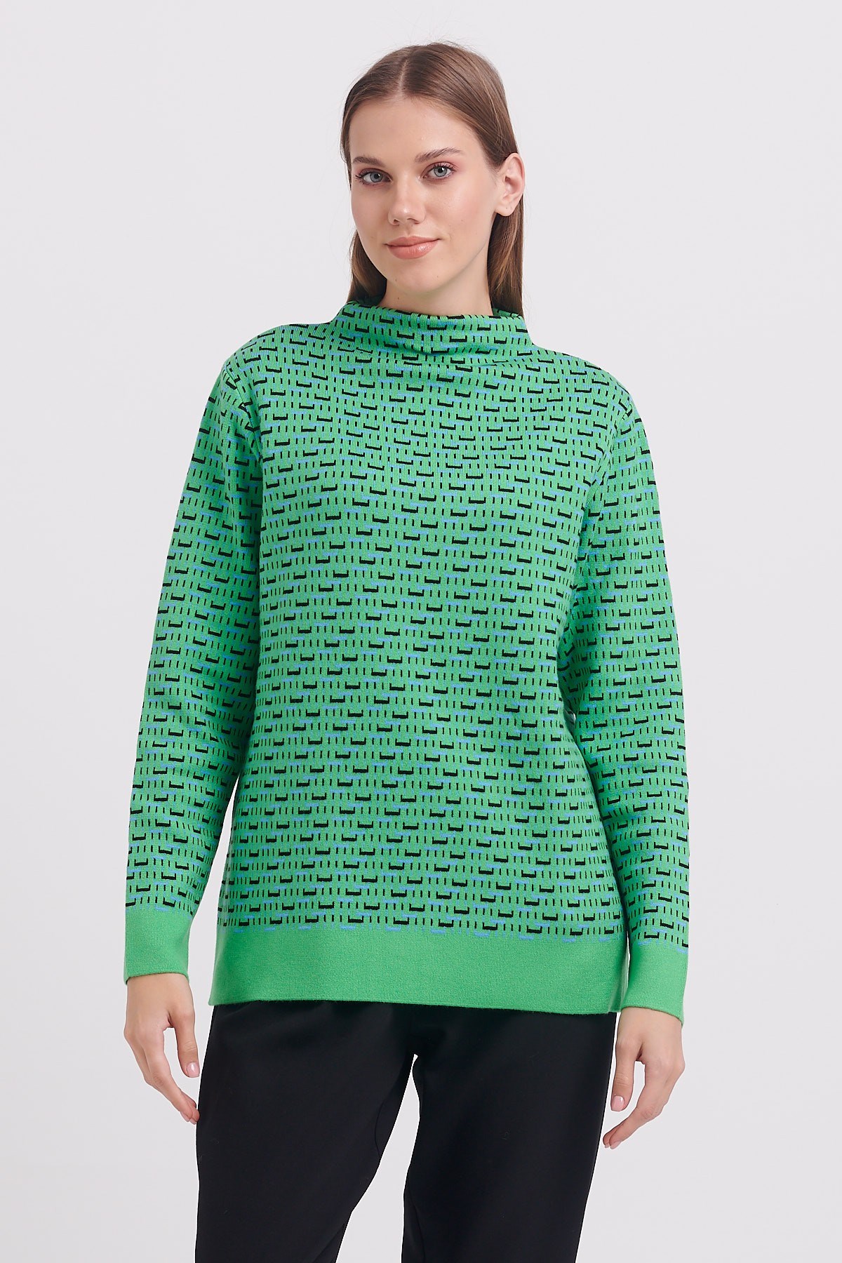 Nihan Stand Up Collar Jacquard Knit Sweater Green