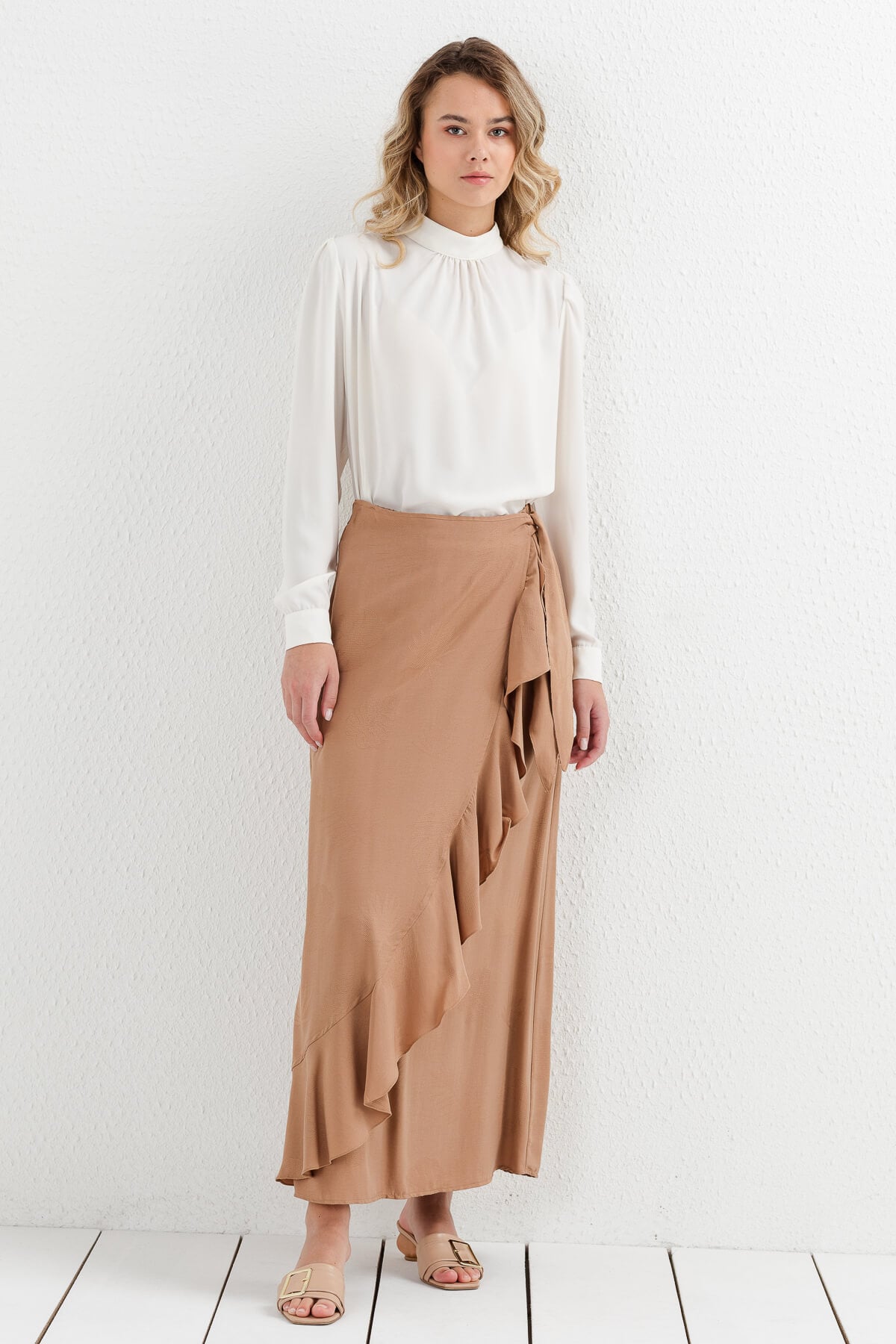 NİHAN Etek Nihan Fırfırlı Etek  Camel_modest