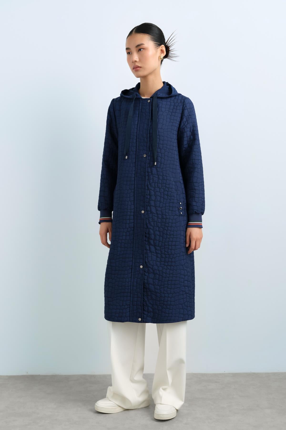 NİHAN Kap Nihan İnce Kapitone Kolları Ribanalı Kapşonlu Kap  Lacivert_modest