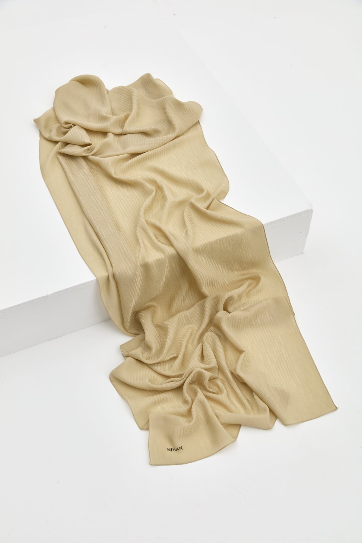 NİHAN Shawl Nihan Jakarlı Pamuk Lyocell Şal  Olive_modest