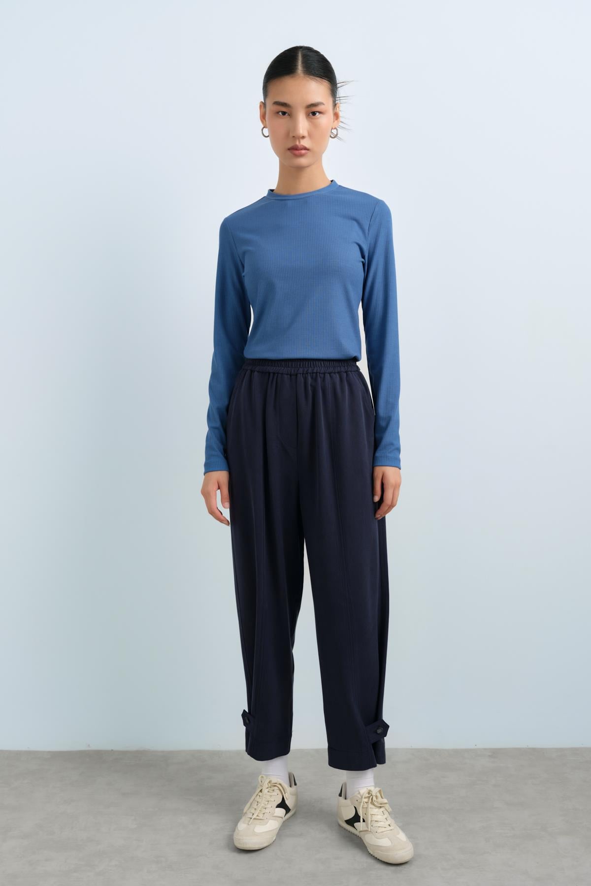 NİHAN Pants Nihan Paçası Düğmeli Pantolon  Lacivert_modest