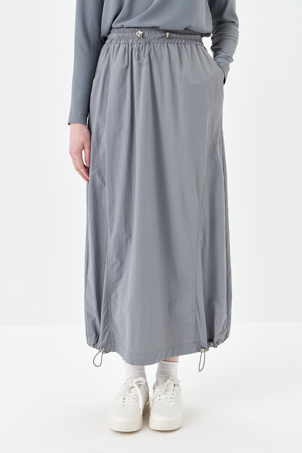 NİHAN Skirt Nihan Paraşüt Kumaş Etek  Gri_modest