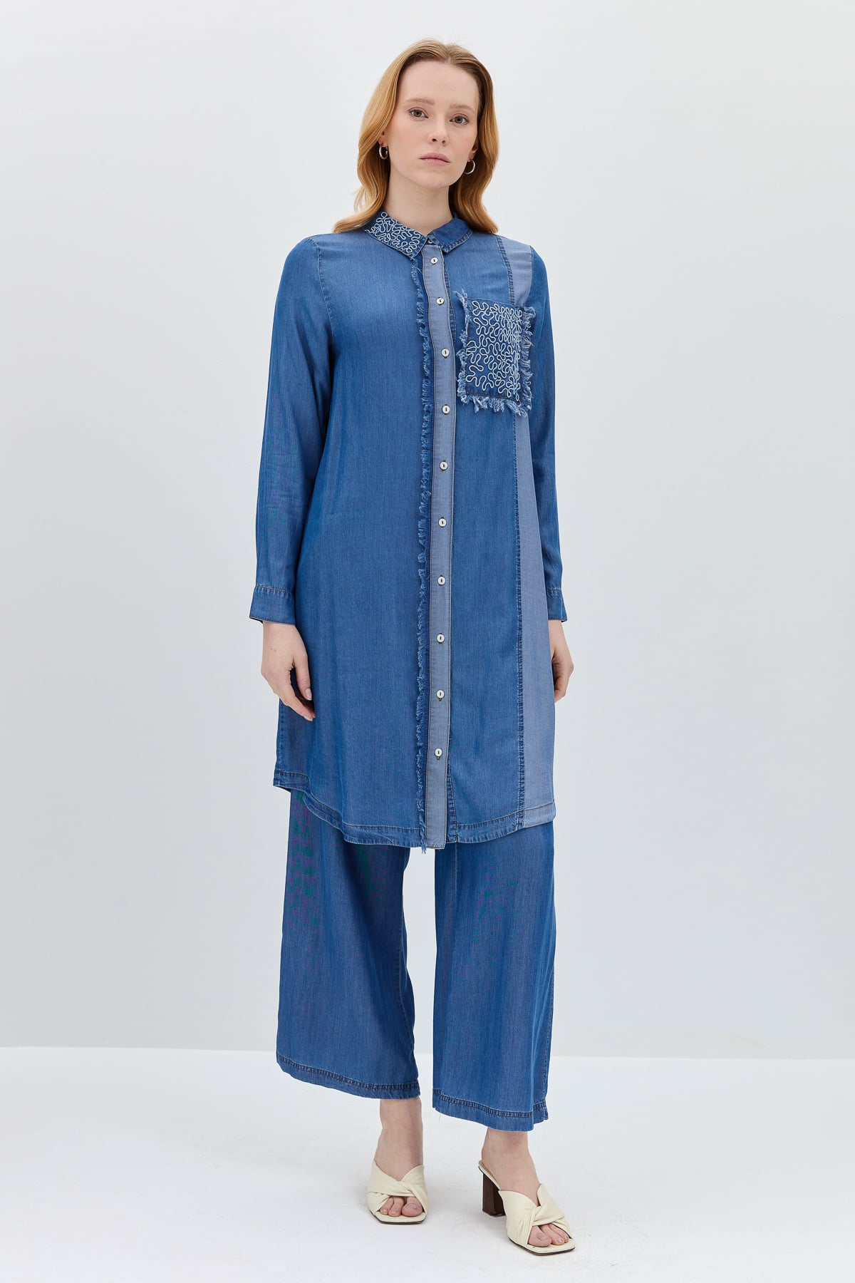 NİHAN Tunic Nihan Yakası ve Cebi Nakışlı Tencel Tunik  İndigo_modest