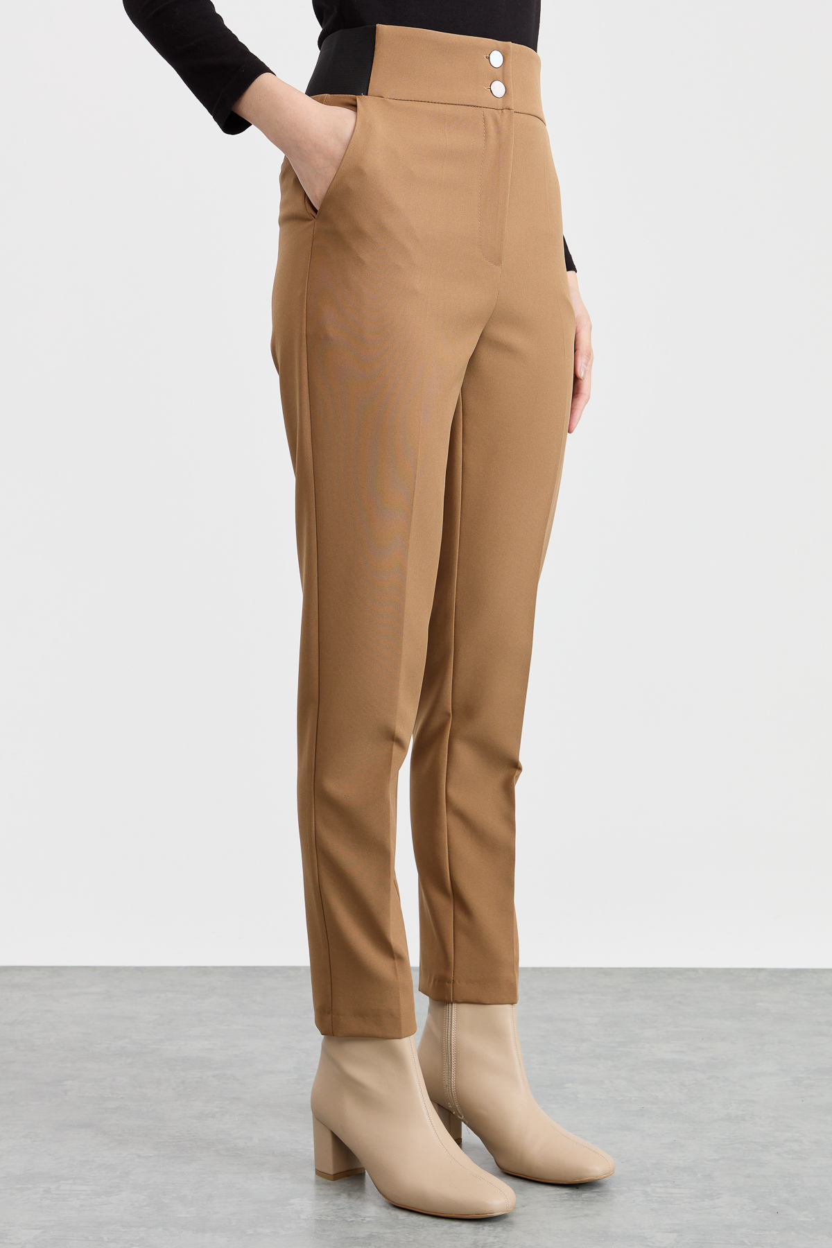 Nihan Yuksek Bel Havuc Pantolon Camel