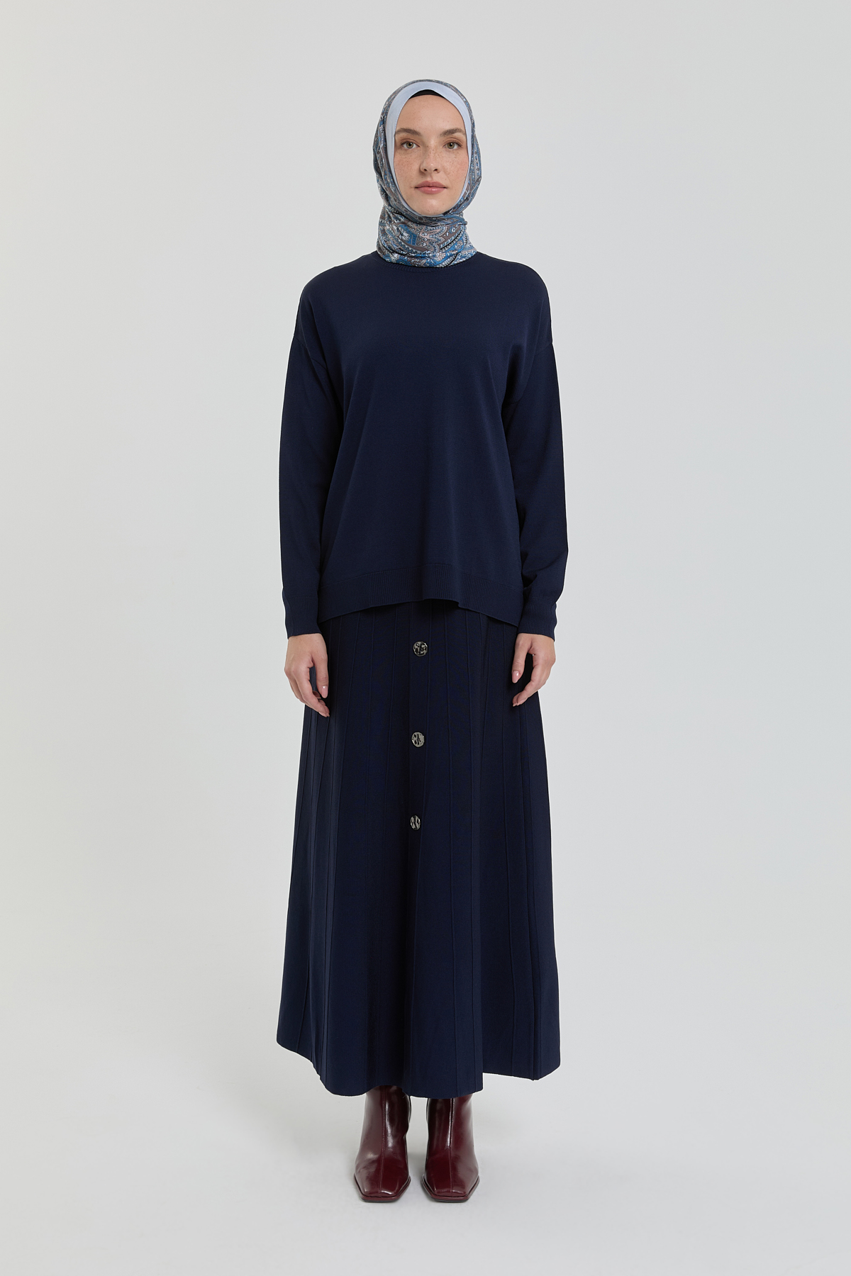 NİHAN Suits Düğme Detaylı Etek Bluz Rayon Takım  Lacivert_modest