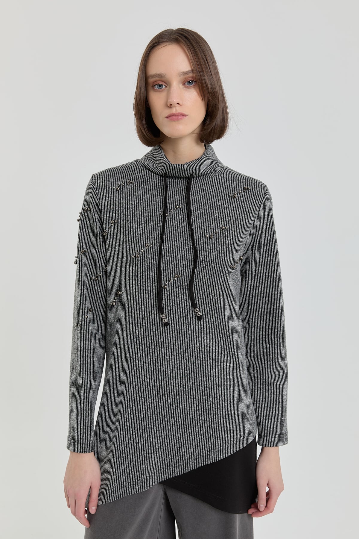 NİHAN Tunic Metal Taşlı Örme Tunik  Füme_modest