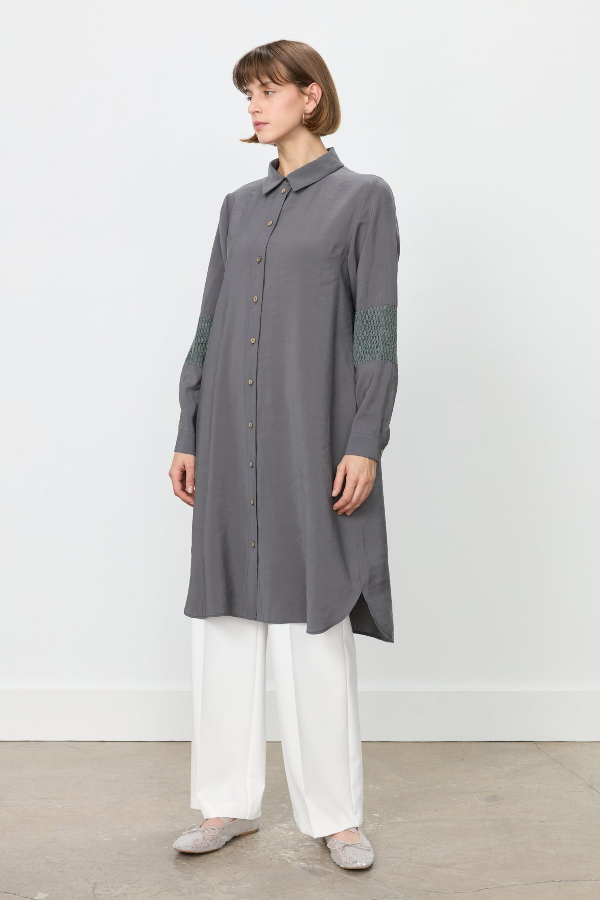 NİHAN Tunic Nihan Dantel ve File Detaylı Tunik  Füme_modest