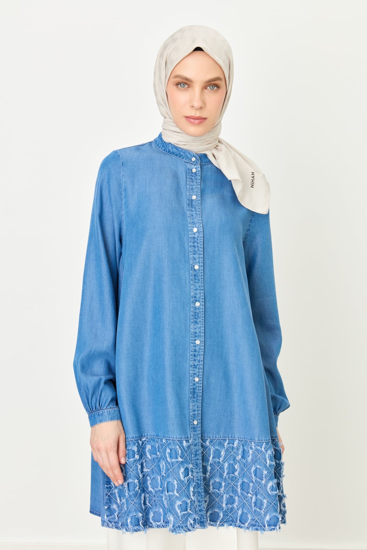 NİHAN Tunik Nihan Etek Altı Detaylı Tencel Tunik  Buz_modest