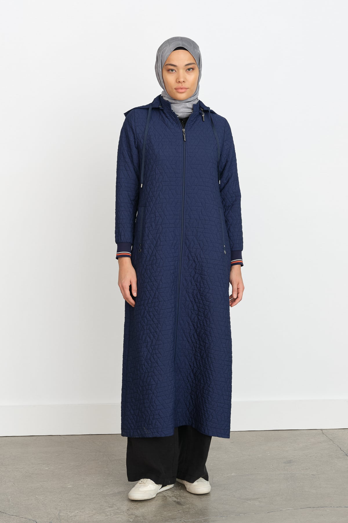 NİHAN Pardesü Nihan İnce Kapitone Ribanalı Pardesü  Lacivert_modest