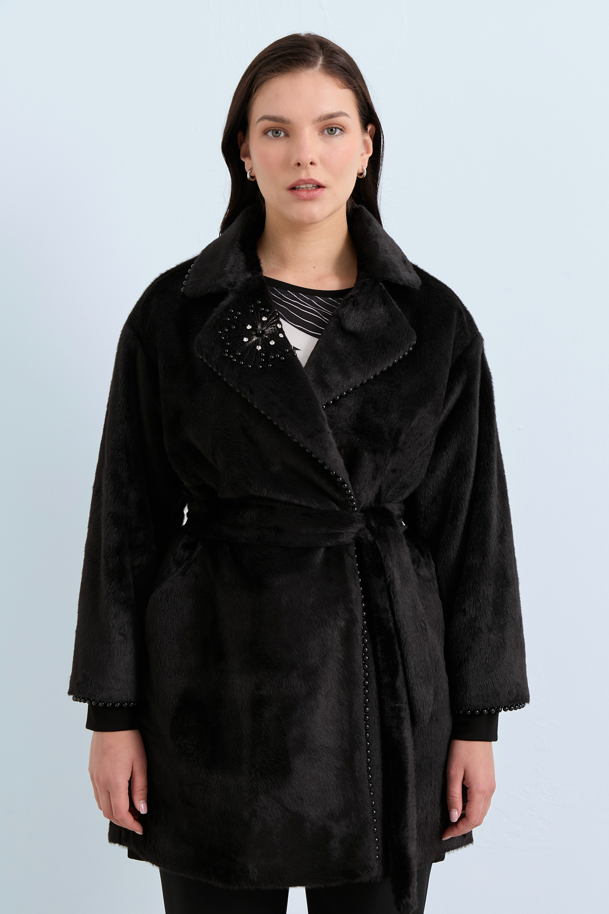 NİHAN Coat Nihan Taş Detaylı Kuşaklı Uzun Tüy Angora Kaban  Siyah_modest