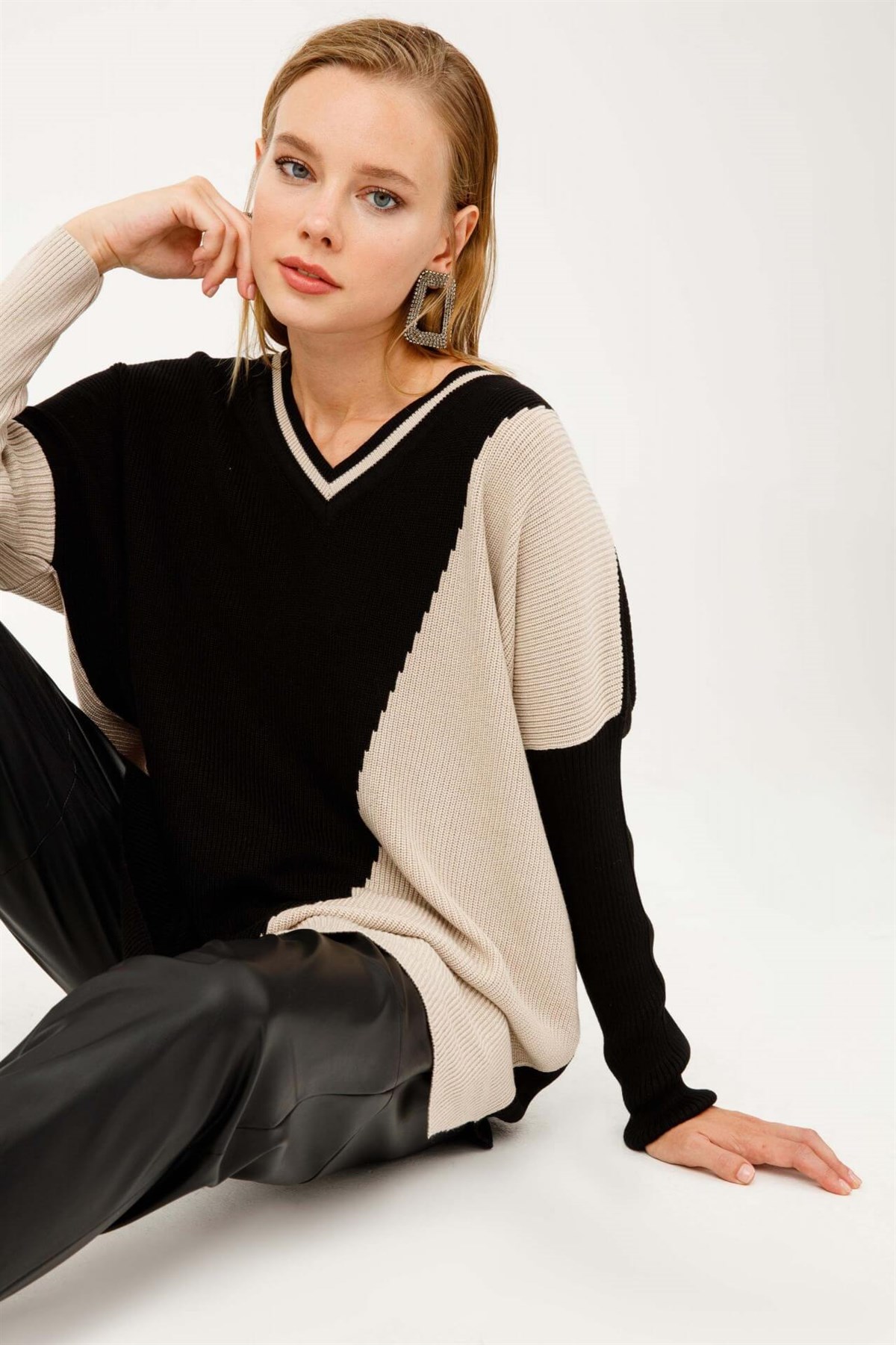 ON TRİKO Tunic Tunik İki Renkli V Yaka T Kol Triko  Bej