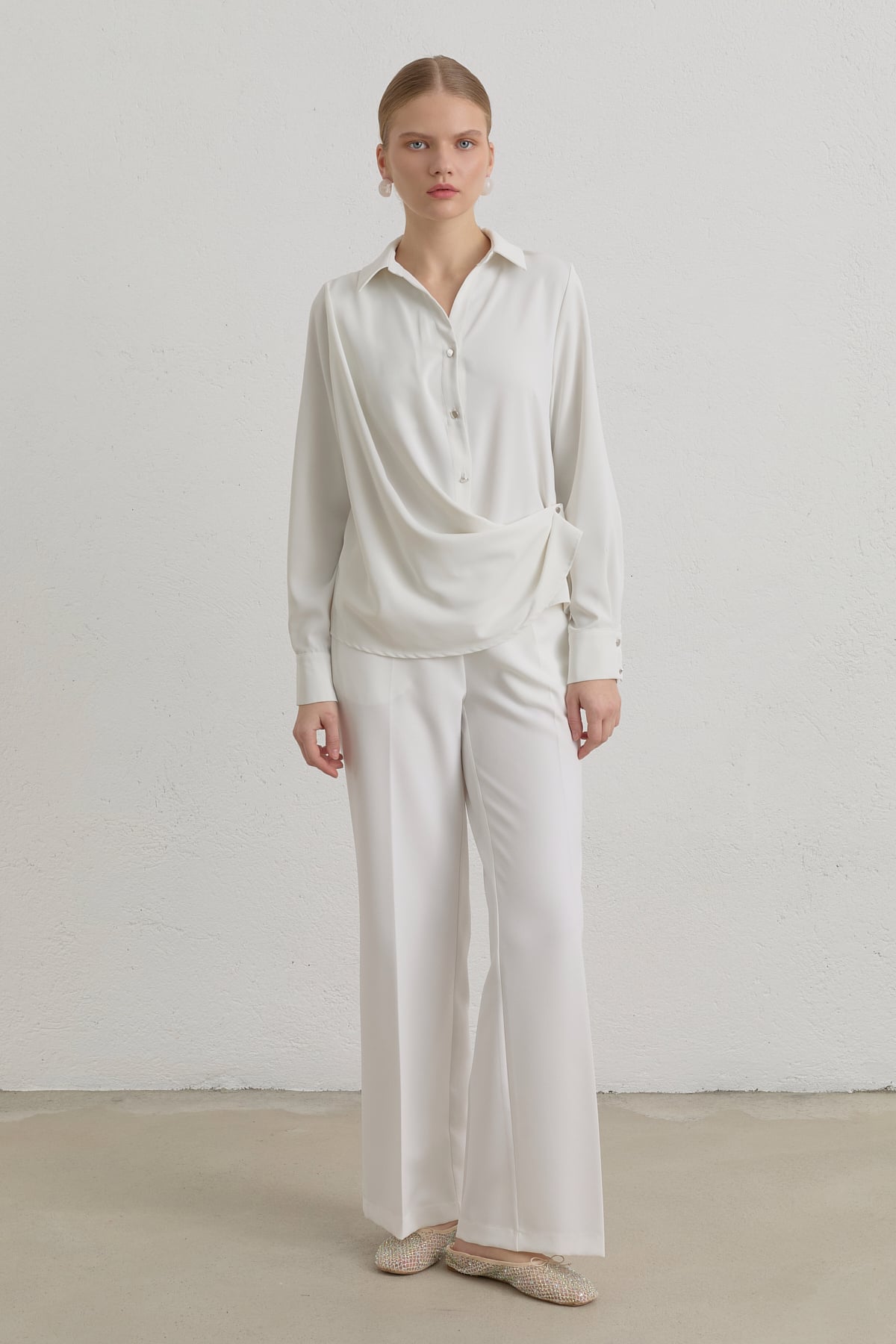 Önden Çıt Çıtlı Gömlek  Ekru