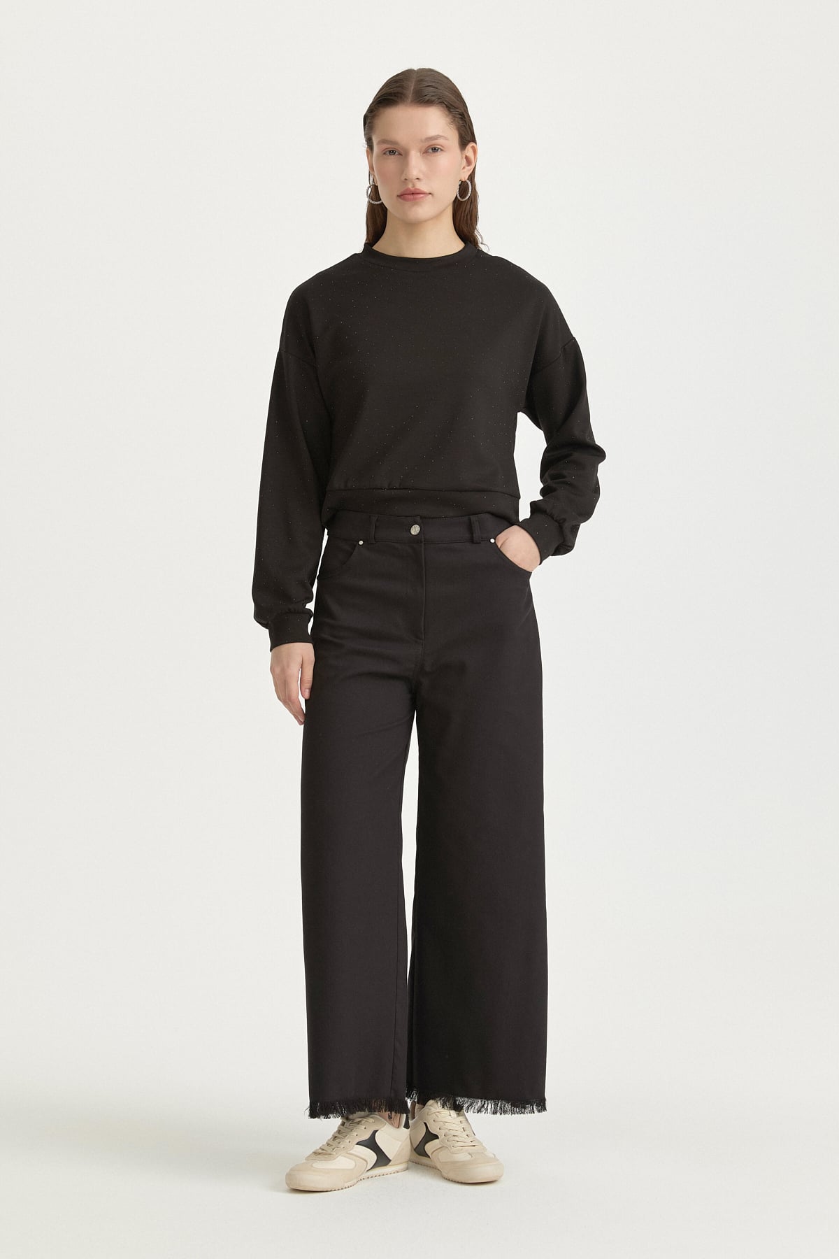 Parlak Taşlı Örme Crop Bluz  Siyah