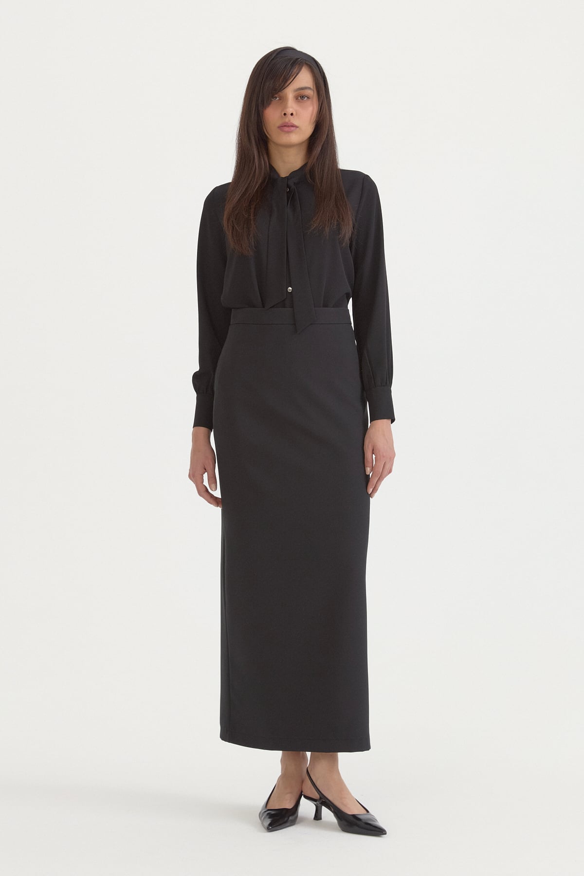 Pilikaşeli Kalem Etek  Siyah