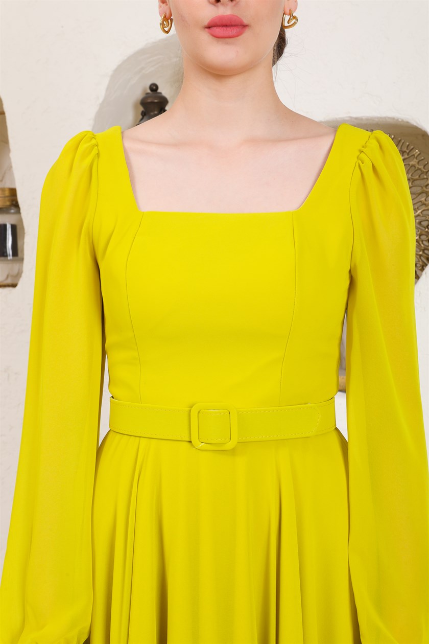 Green Square-Neck Chiffon Evening Dress