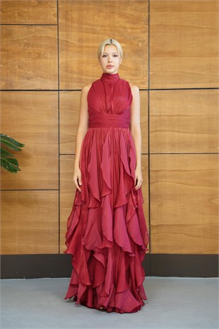 Halter Yaka Eteği Fırfırlı Bordo Abiye