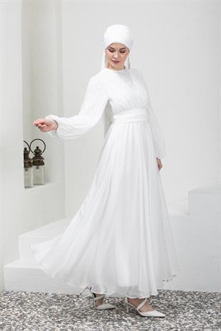 Kolları Piliseli Beyaz Tesettür Abiye Elbise