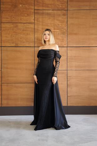 Dantelli Uzun Önü Yırtmaçlı Siyah Abiye