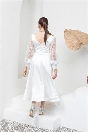 Beyaz Kolu Pullu Midi Abiye Elbise