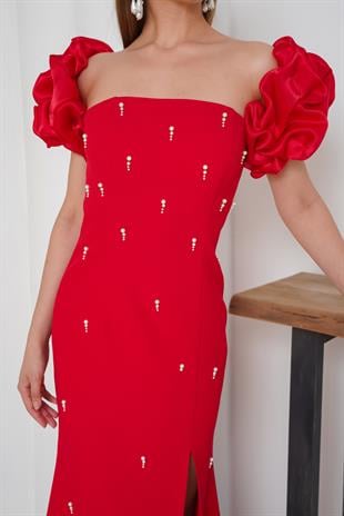 	Boncuk İşlemeli Kol Detaylı Kırmızı Uzun Abiye