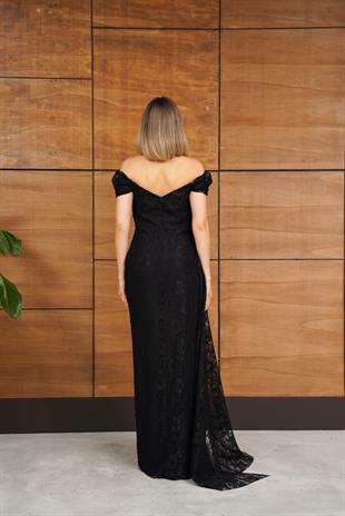 Düşük Kol Drapeli Önden Yırtmaçlı Dantelli Siyah Abiye