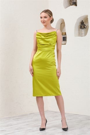 Elma Yeşili Askılı Saten Abiye Elbise