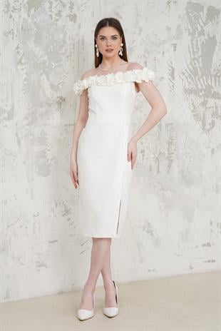 Kayık Yaka Çiçekli Beyaz Abiye Elbise