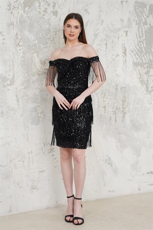 Kayık Yaka Püsküllü Siyah Abiye Elbise