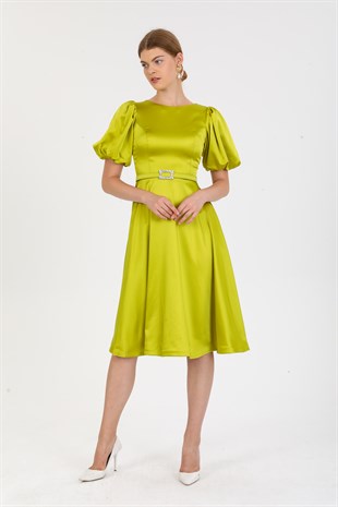 Midi Boy Kemerli Elma Yeşili Saten Abiye Elbise