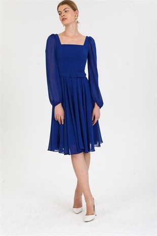 Saks Kare Yaka Şifon Abiye Elbise