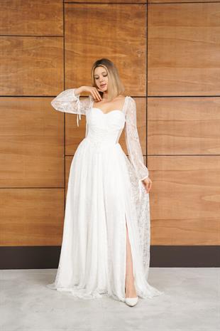 Uzun Kollu Dantelli Yırtmaçlı Beyaz Uzun Abiye