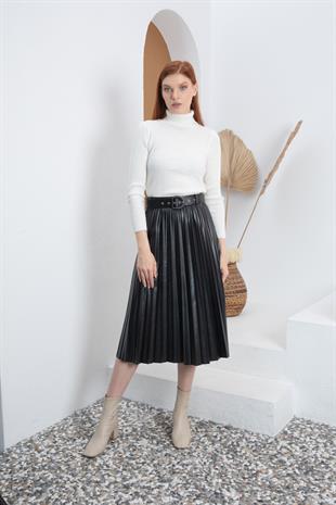 Kemerli Siyah Pliseli Deri Etek