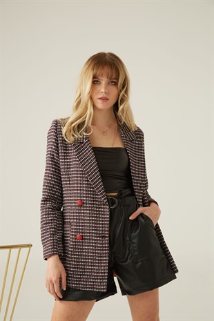 Siyah Kemerli Deri Şort