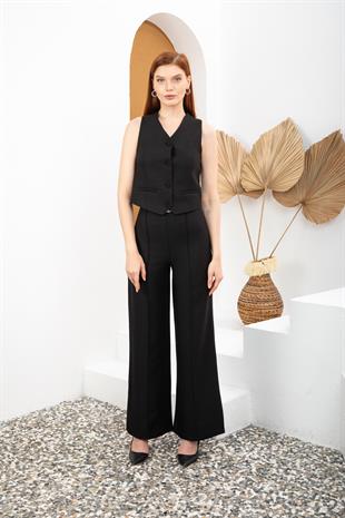 Siyah Yelekli Takım