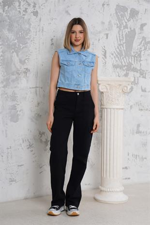 Önü Düğmeli Mavi Yelek