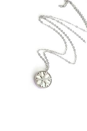 Kar tanesi figürlü 925ayar gümüş sedef taşlı tasarım kolye 