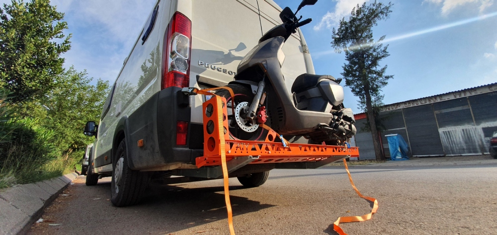 ATY Karavan motosiklet taşıyıcı