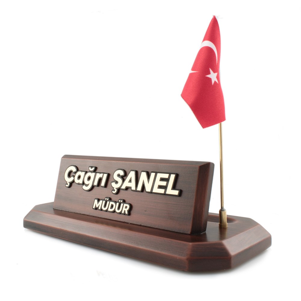 Masa İsimliği Ahşap Bayraklı