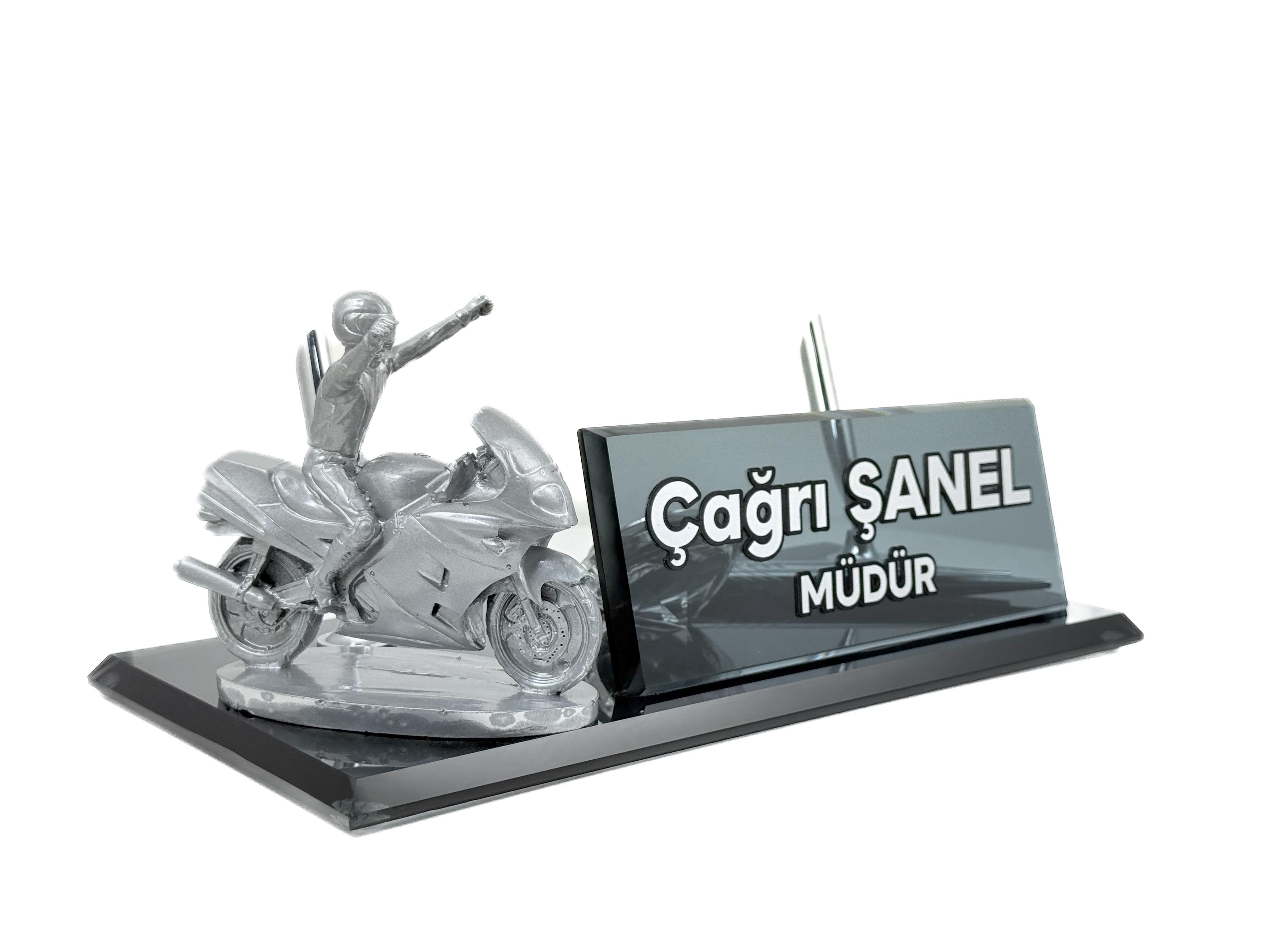 Motor Biblolu, Kabartma Yazılı Masaisimliği, İsimlik Modelleri
