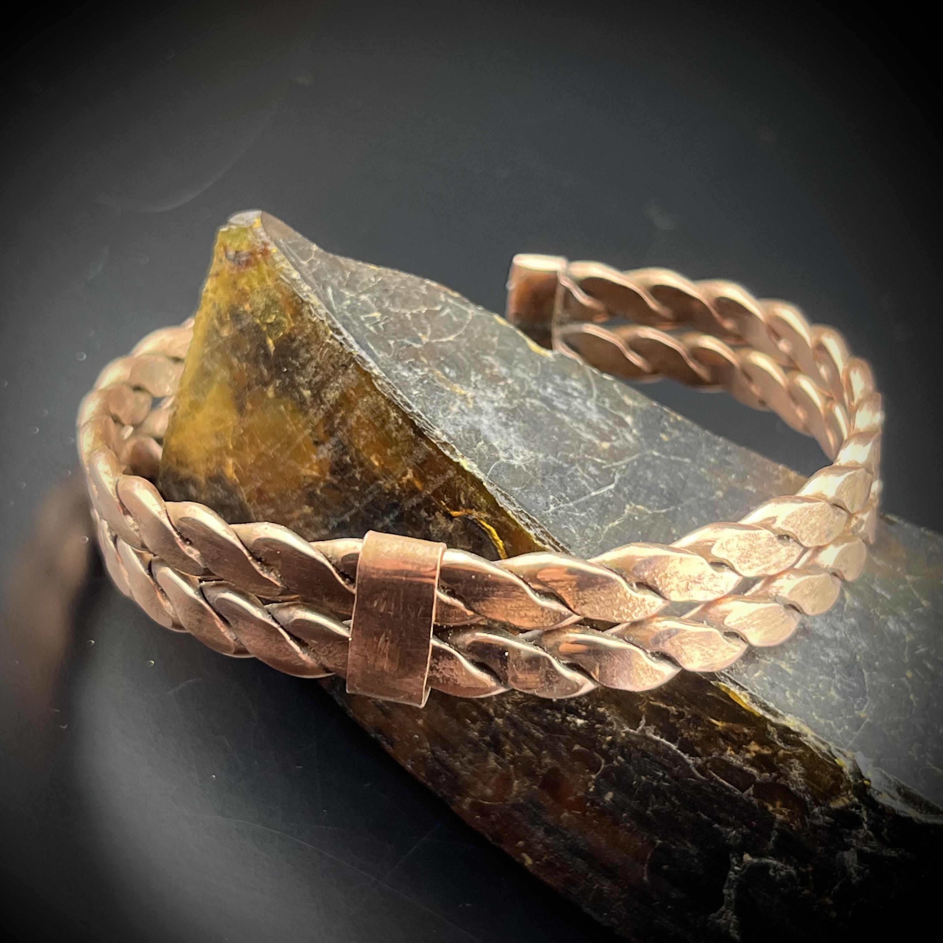 Örgü Model Bakır Bileklik