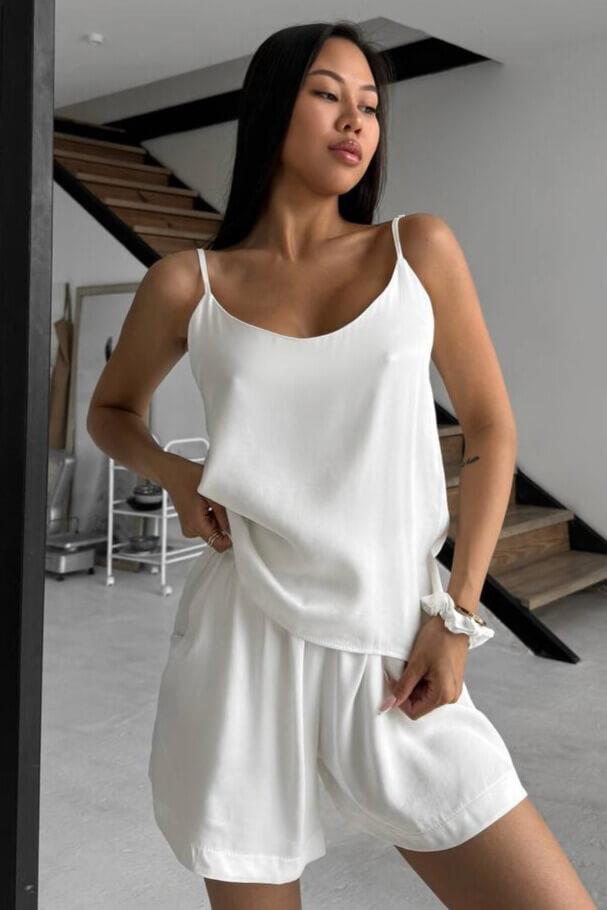İnce Askılı Şortlu Pijama Takımı - Beyaz