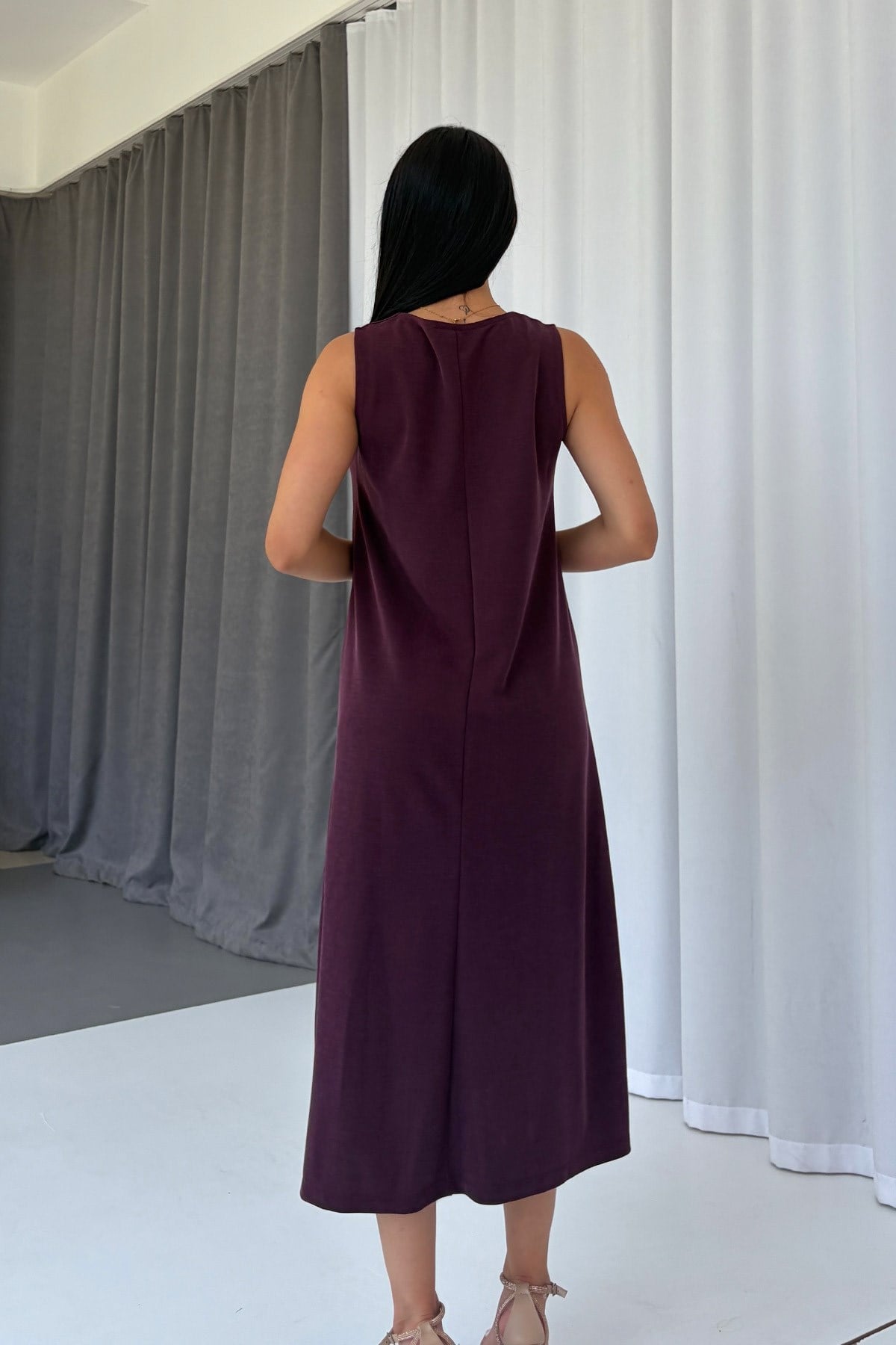 V Yaka Pike Detaylı Kadın Elbise - Bordo
