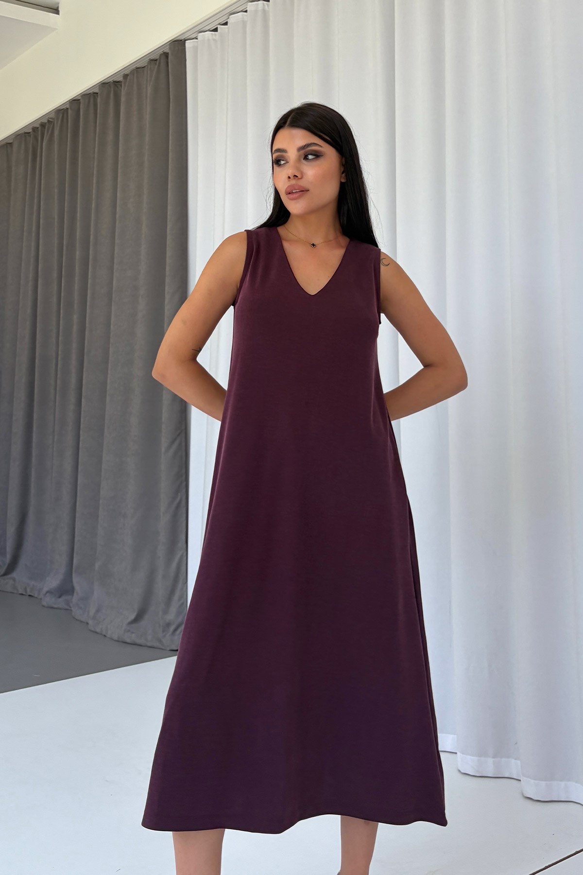 V Yaka Pike Detaylı Kadın Elbise - Bordo
