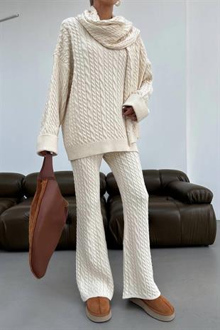 Atkı Aksesuarlı Alt - Üst Kadın Takım - Bej