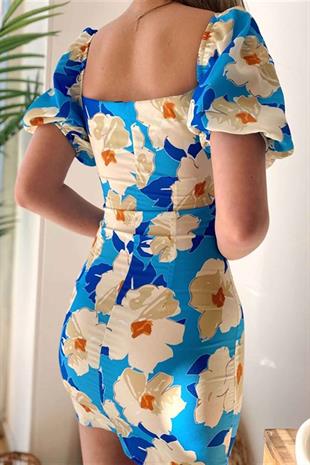 İri Çiçek Desenli Mini Hira Elbise - Mavi