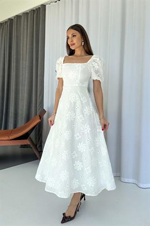 Kare Yaka Balon Kol Nakış İşlemeli Elbise - Beyaz