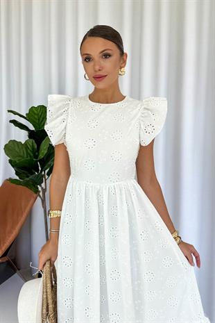 Omuzları Fırfır Detaylı Uzun Fisto Elbise - Beyaz