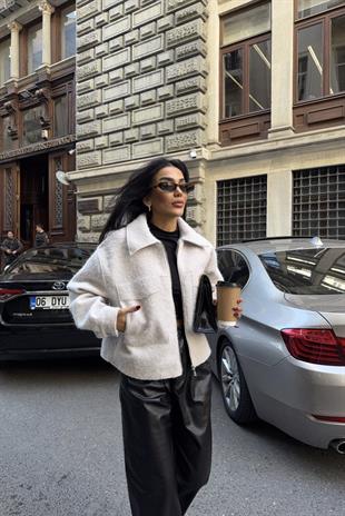 Yama Cepli Bukle Kadın Ceket - Beyaz