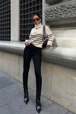 Yüksek Bel Likralı Skinny Jean - Siyah